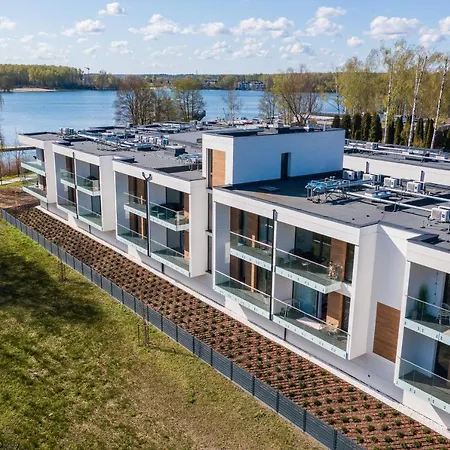 Olimpijska Z Widokiem Na Jezioro